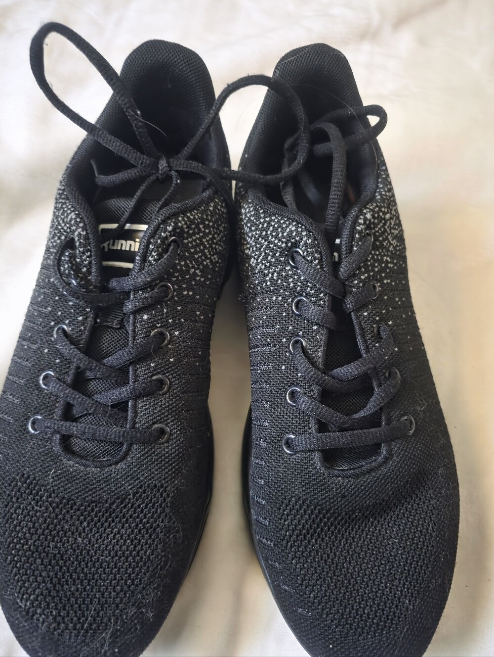 Black Knit Air Cushion Athletic Sneakers 10